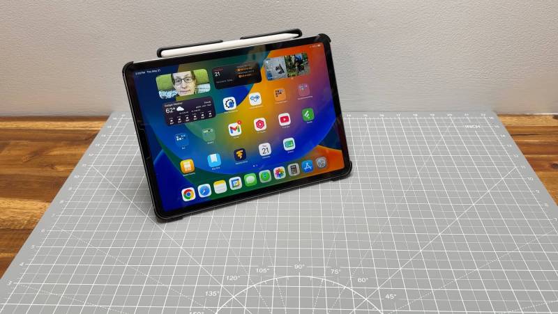 MOFT Dynamic Folio iPad Case Review: A Clever Origami-style Case That Might Become Your New Favorite 12 MOFT Dynamic Folio iPad Case