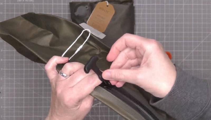 VollyC EZYPAK Vacuum Travel Bags Review: A Travel Hack That Actually Saves Space 6 VollyC EZYPAK Vacuum Travel Bags