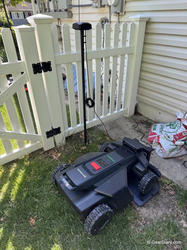 Segway Navimow X430 Review: A 4WD All-Terrain Tank That Mows Fast but Leaves the Fine Details to You 9 Segway Navimow X430