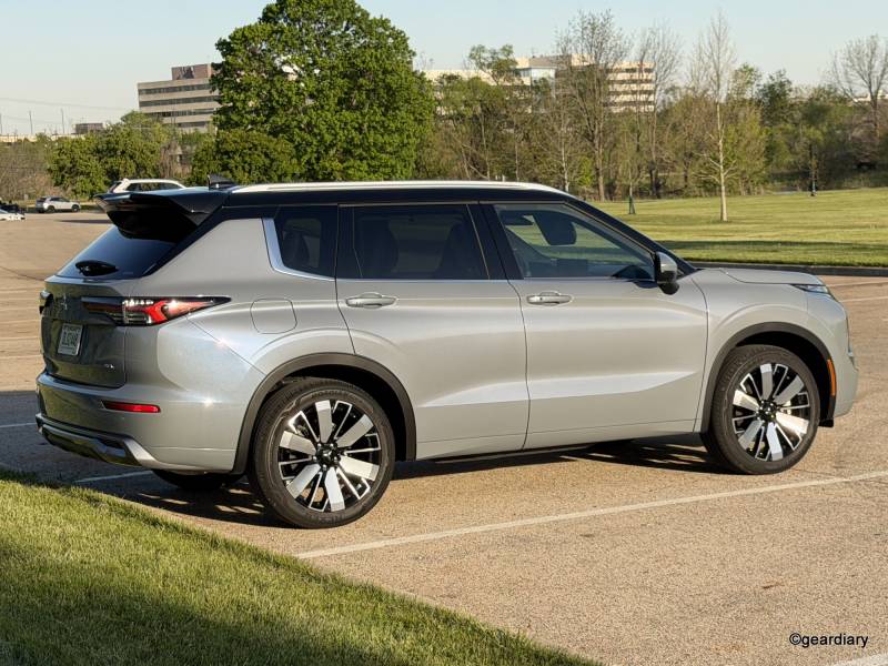 2026 Mitsubishi Outlander Review: The Yamaha Sound System Steals the Show, but the SUV Hits Some Sour Notes 3 2026 Mitsubishi Outlander