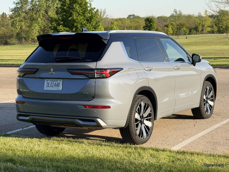 2026 Mitsubishi Outlander Review: The Yamaha Sound System Steals the Show, but the SUV Hits Some Sour Notes 2 2026 Mitsubishi Outlander
