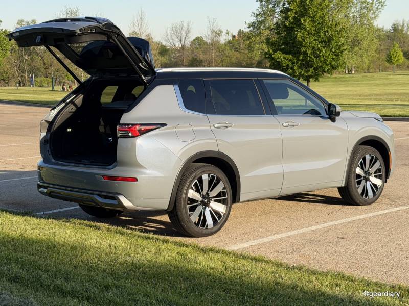 2026 Mitsubishi Outlander Review: The Yamaha Sound System Steals the Show, but the SUV Hits Some Sour Notes 27 2026 Mitsubishi Outlander