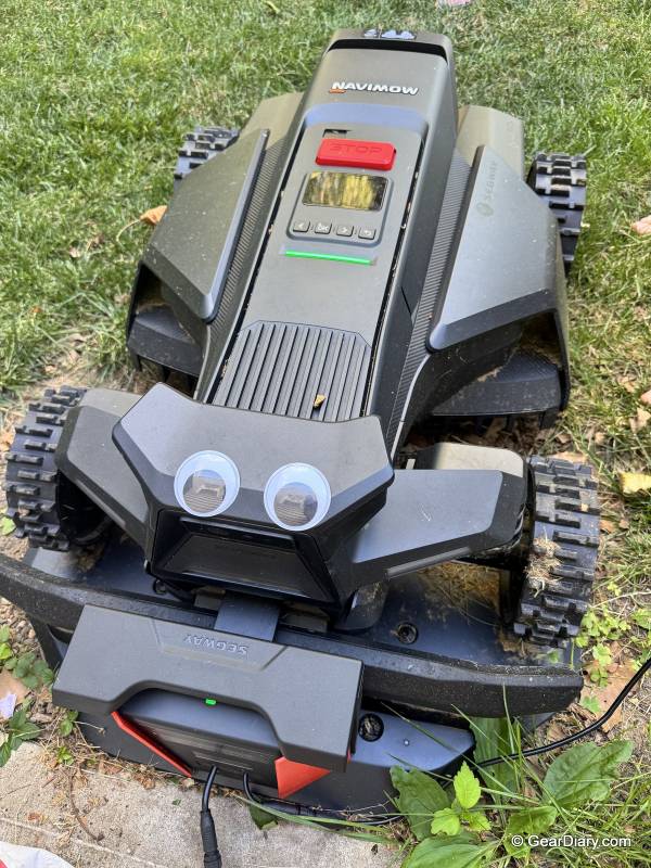 Segway Navimow X430 Review: A 4WD All-Terrain Tank That Mows Fast but Leaves the Fine Details to You 11 Segway Navimow X430