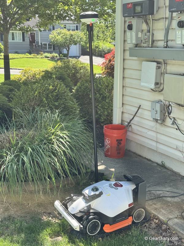 MAMMOTION LUBA 3 AWD Robotic Mower Review: The McLaren of Robot Mowers Is Our New Favorite 31 MAMMOTION LUBA 3 AWD