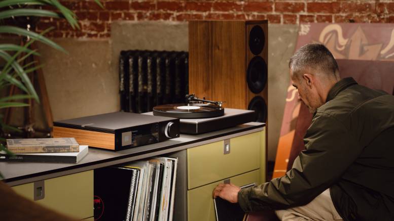 Cambridge Audio Evo 300