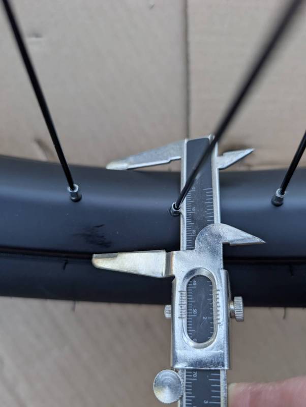 Huffy Quantis Kids Bike (24-Inch) Review: A Little Assistance for the Little Ones That Comes with Some Caveats 20 Huffy Quantis Kids Bike