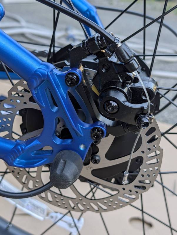 Huffy Quantis Kids Bike (24-Inch) Review: A Little Assistance for the Little Ones That Comes with Some Caveats 26 Huffy Quantis Kids Bike