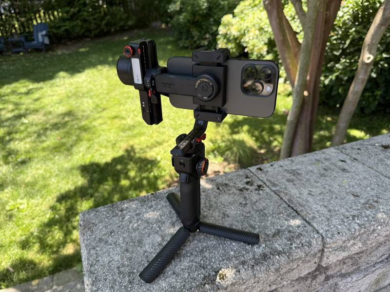 Hohem iSteady MT3 Pro Kit Review: Impressive AI Camera Stabilizer with Detachable Live Feed Remote 20 Hohem iSteady MT3 Pro Kit