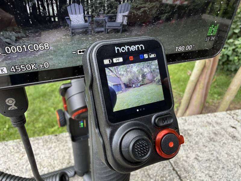 Hohem iSteady MT3 Pro Kit Review: Impressive AI Camera Stabilizer with Detachable Live Feed Remote 12 Hohem iSteady MT3 Pro Kit