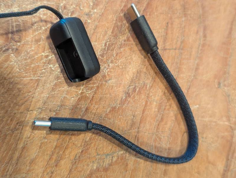 INIU Cougar P63 Power Bank Review: A Powerful and Handy Little Charger 4 The INIU Cougar P63 power bank's charing cable