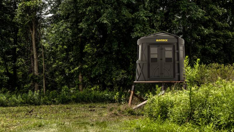 The New Maverick XL-TM Blind Offers a Roomy, 360-Degree Fortress for All-Season Hunters 2 Maverick XL-TM Blind