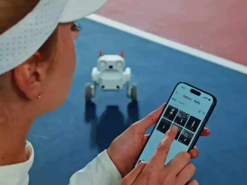 Mondo Robotics Introduces Beni, a 4K Camera Robot That Follows, Films, Jumps, and Tries Not to Become Drawer Clutter 6 Mondo Robotics Beni