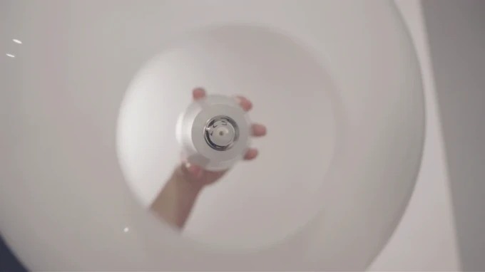 Twelvetooo Smart Projection Bulb