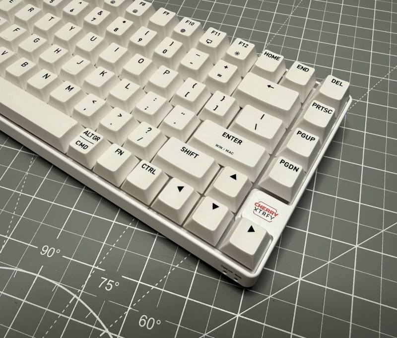 CHERRY XTRFY K33 Keyboard Review: A Compact 75% Keyboard with Splash Resistance and a Twist 7 Cherry XTRFY K33