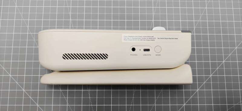 Side view of the Enya Cyber-G Pocket Guitar