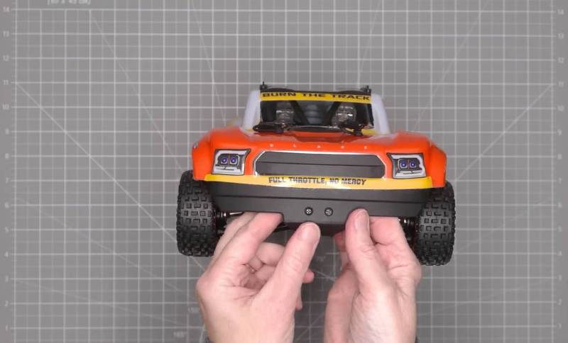 DEERC 1205 BRUSHLESS RC Car