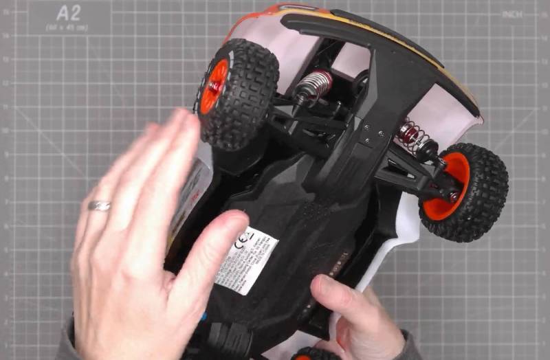 DEERC 1205 BRUSHLESS RC Car