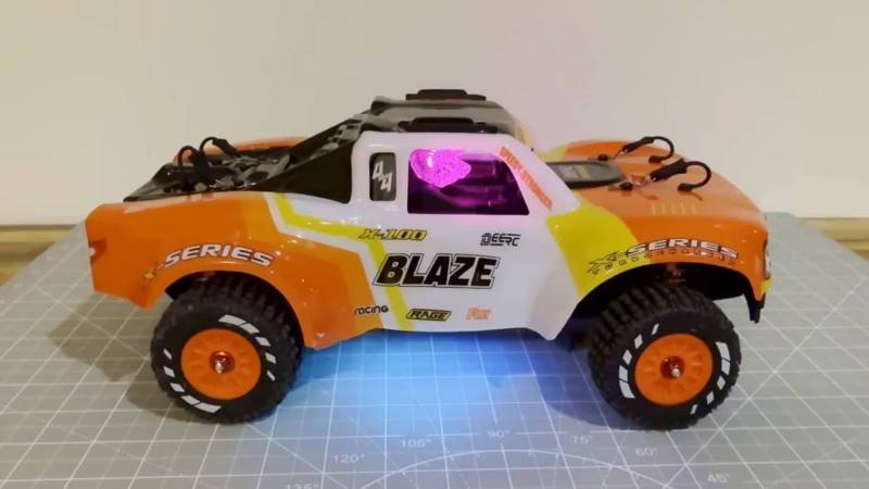 DEERC 1205 BRUSHLESS RC Car