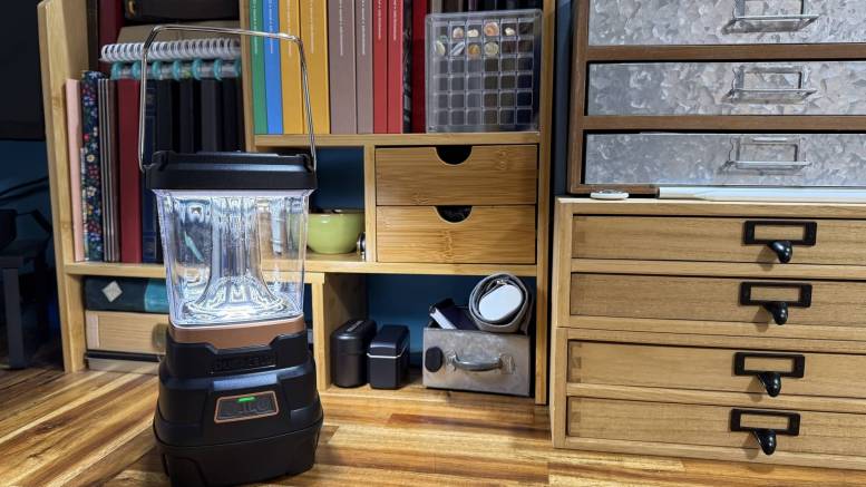 Duracell 5000 Lumens Tri-Powered Lantern Review: Brighter, Smarter, but Missing One Handy Feature