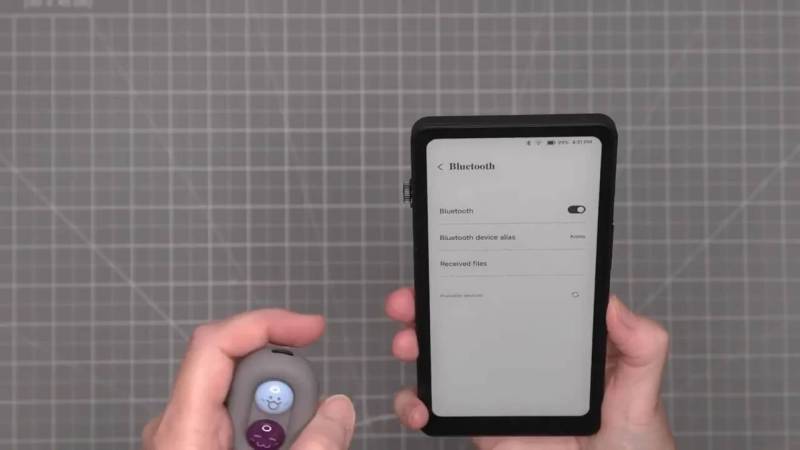 DuRoBo Moodi Bluetooth Page Turner Review: Cute Remote, Useful Android Accessory, Limited Elsewhere 5 Durobo Moodi Bluetooth Page Turner