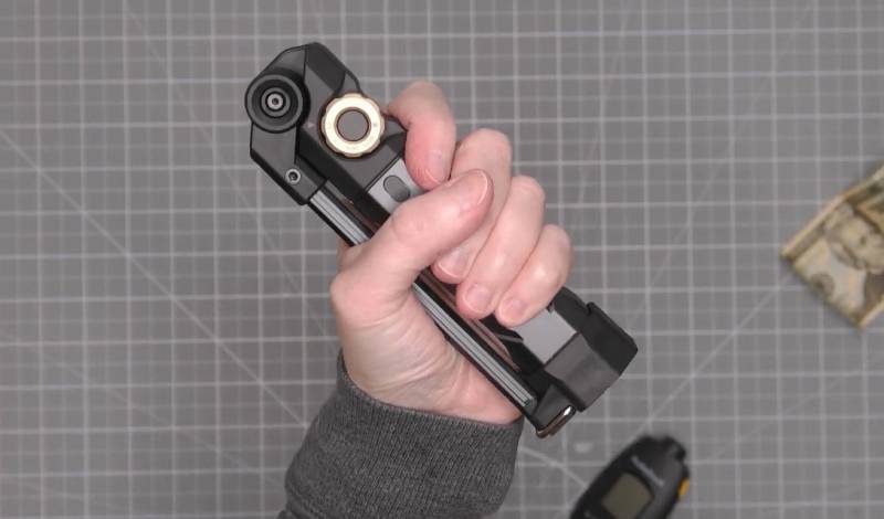 HOTLIGH Worklight Review: A Compact Rechargeable Light with More Tricks Than Expected 1 HOTLIGH Worklight