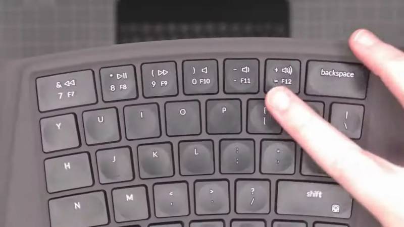 Keychron B11 Pro folding travel keyboard