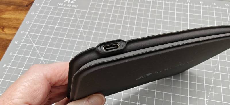 Keychron B11 Pro folding travel keyboard