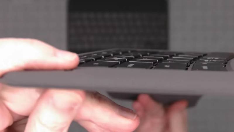 Keychron B11 Pro folding travel keyboard