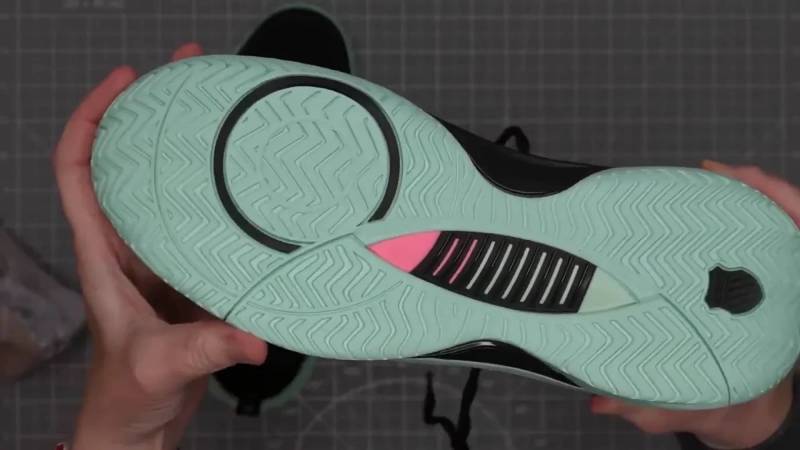 K-Swiss Hypercourt Supreme 2 Tennis Shoe Review: Great-Looking Court Shoes That Prefer Errands Over Treadmill Miles 4 K-Swiss Hypercourt Supreme 2