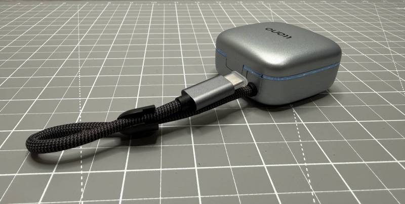 Llano F-17 Card Reader Review: A Pocket-size Card Reader and Storage Case for Travel 6 Llano F-17 Card Reader
