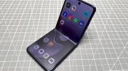Motorola Razr Ultra 2026 Review: Flipping Over This Flip Phone, Until the Camera Zooms In