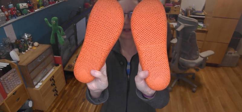 PollyFab Aero Pro and Airpuff One 3D-Printed Shoes Review: Futuristic Footwear That Misses a Few Steps 4 Pollyfab 3D-Printed Shoes