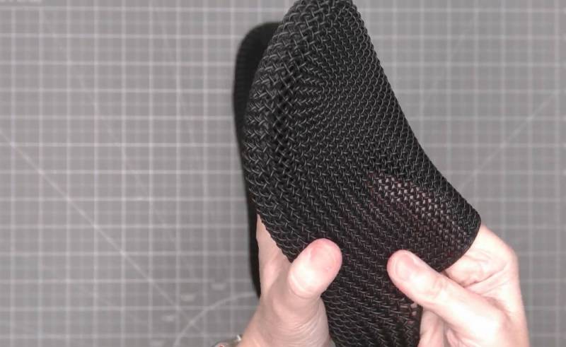 PollyFab Aero Pro and Airpuff One 3D-Printed Shoes Review: Futuristic Footwear That Misses a Few Steps 9 Pollyfab 3D-Printed Shoes