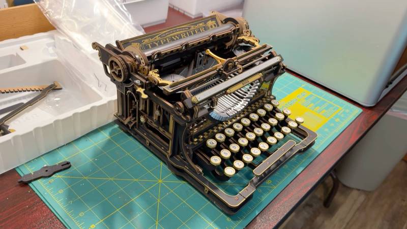 ROKR Mechanical Typewriter Wooden 3D Puzzle Review: A Gorgeous Build That’s More Display Piece Than Typewriter 10 ROKR Mechanical Typewriter Wooden 3D Puzzle