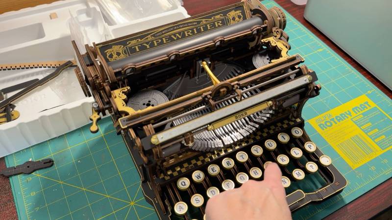 ROKR Mechanical Typewriter Wooden 3D Puzzle Review: A Gorgeous Build That’s More Display Piece Than Typewriter 7 ROKR Mechanical Typewriter Wooden 3D Puzzle