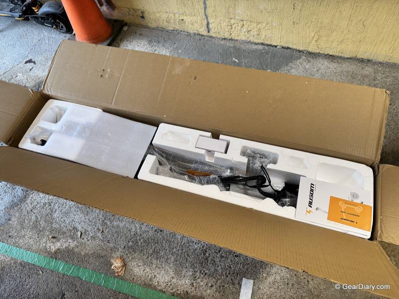 Ausom DT2 Pro Electric Scooter Review: Dual-Motor Power, Massive Battery, and a Trigger Throttle I Don't Want to Give Up 2 Ausom DT2 Pro Electric Scooter