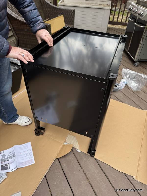Weber Genesis EX-325W Smart Gas Grill Review: Modern Smarts, Excellent Searing, and a Few Cost-Cutting Surprises 6 Weber Genesis EX-325W Smart Gas Grill