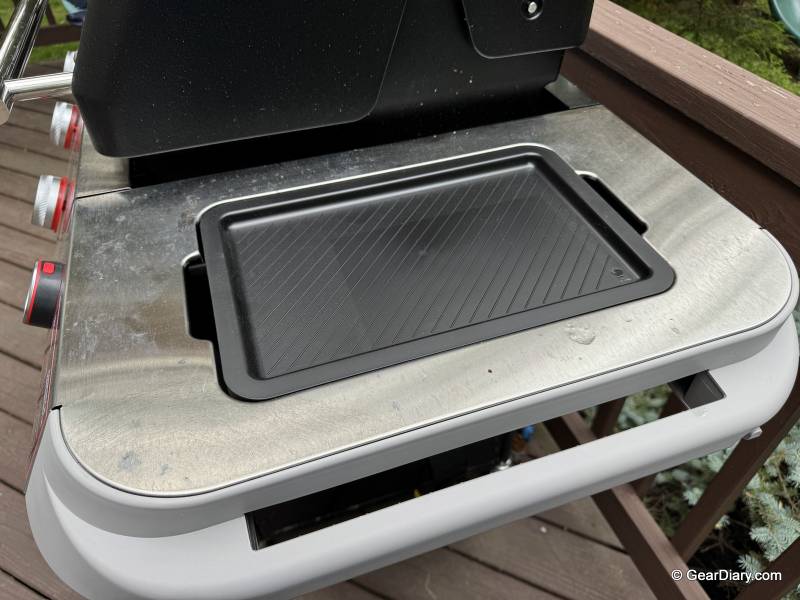 Weber Genesis EX-325W Smart Gas Grill Review: Modern Smarts, Excellent Searing, and a Few Cost-Cutting Surprises 17 Weber Genesis EX-325W Smart Gas Grill