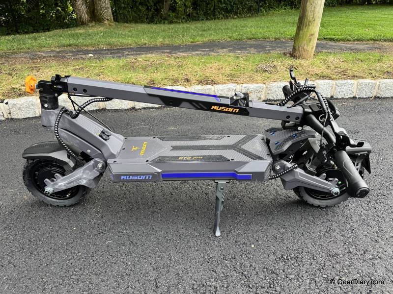 Ausom DT2 Pro Electric Scooter Review: Dual-Motor Power, Massive Battery, and a Trigger Throttle I Don't Want to Give Up 16 Ausom DT2 Pro Electric Scooter