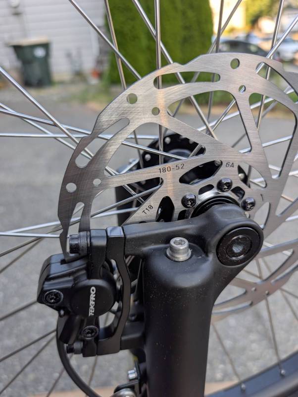 Batch eCB.3 E-Bike Review: An E-Bike Done Right 26 Batch eCB.3 E-Bike brakes