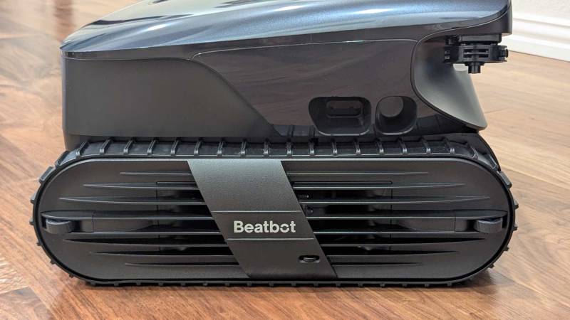 Beatbot AquaSense 2 Ultra AI Robotic Pool Cleaner Review: It Cleans Your Pool Even at Night 11 Beatbot AquaSense 2 Ultra AI Robotic Pool Cleaner silicone-covered guide wheels
