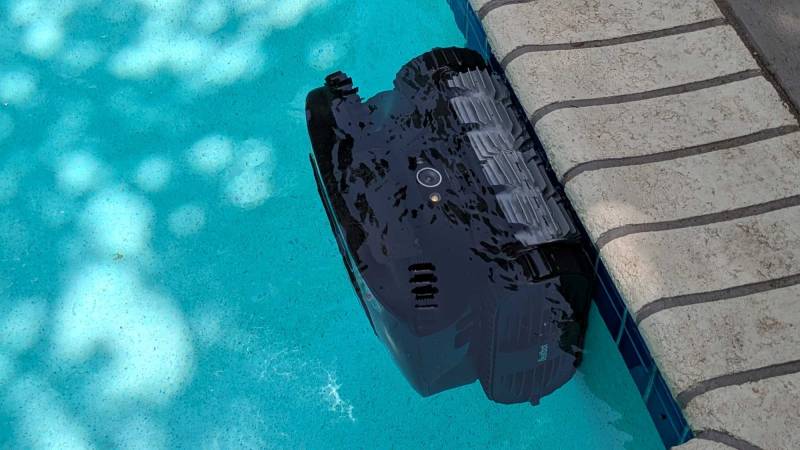 Beatbot AquaSense 2 Ultra AI Robotic Pool Cleaner Review: It Cleans Your Pool Even at Night 37 Beatbot AquaSense 2 Ultra cleaning the pool wall