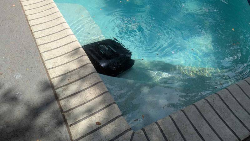 Beatbot AquaSense 2 Ultra AI Robotic Pool Cleaner Review: It Cleans Your Pool Even at Night 36 Beatbot AquaSense 2 Ultra cleaning the pool stairs