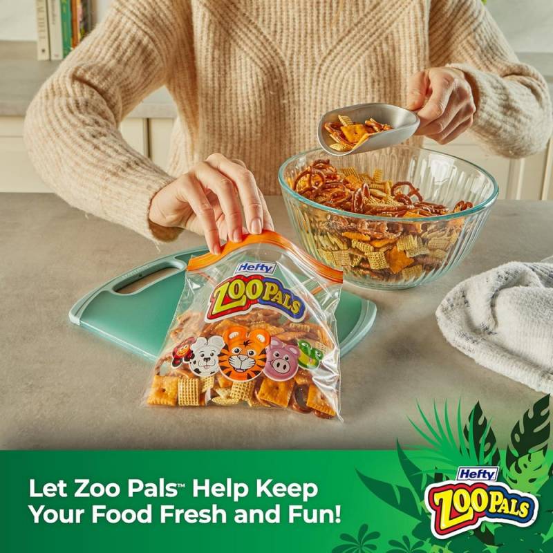 Gear Diary’s 2026 Back-to-School Gift Guide & Giveaway: Smart, Practical Picks for Every Stage of School and Beyond 25 Hefty ZooPals Sandwich Bags