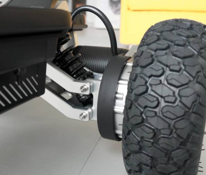 MEEPO Launches the MONSTER 2500 All-Terrain Skateboard with Nearly 100 Miles of Range! 3 MEEEPO MONSTER 2500 All-Terrain Skateboard