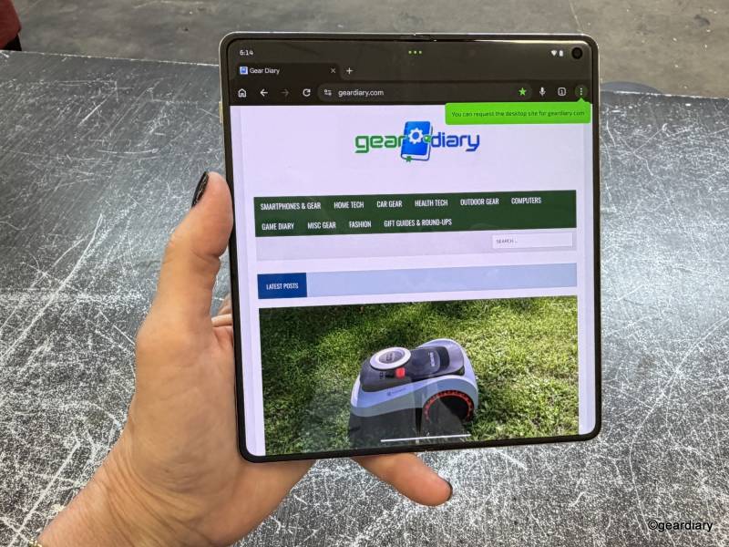Motorola Razr Fold Review: Big Screen Ambition Meets Battery Life That Means Business 60 Motorola Razr Fold