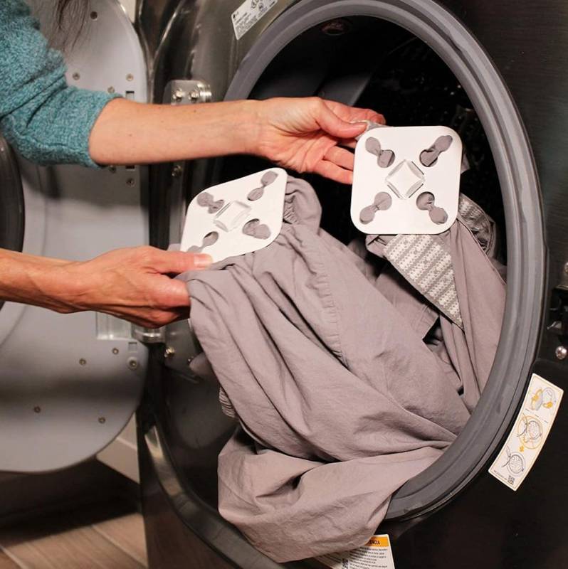 Gear Diary’s 2026 Back-to-School Gift Guide & Giveaway: Smart, Practical Picks for Every Stage of School and Beyond 134 Wad-Free Bed Sheet Detangler
