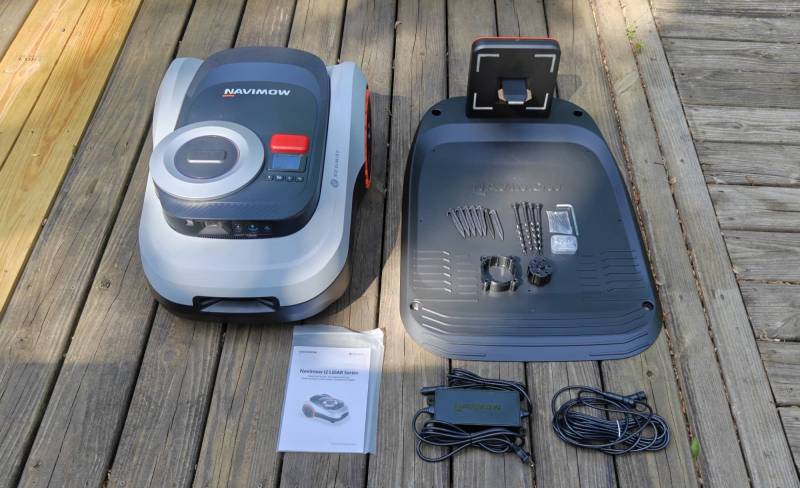 Navimow i2 LiDAR Robotic Lawn Mower Review: Third Time’s the Charm — This Is the First Robot Mower That Could Handle My Tree-Filled Yard 2 Navimow i2 LiDAR Robotic Lawn Mower accessories