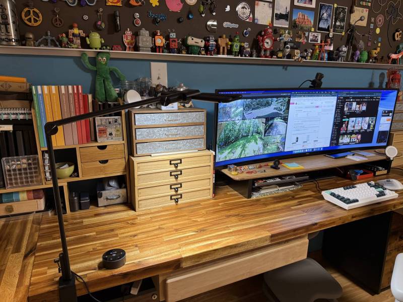 Quntis 3-Stage Foldable Desk Lamp Review: Big, Bright, and Built to Bend 1 Quntis 3-Stage Foldable Desk Lamp