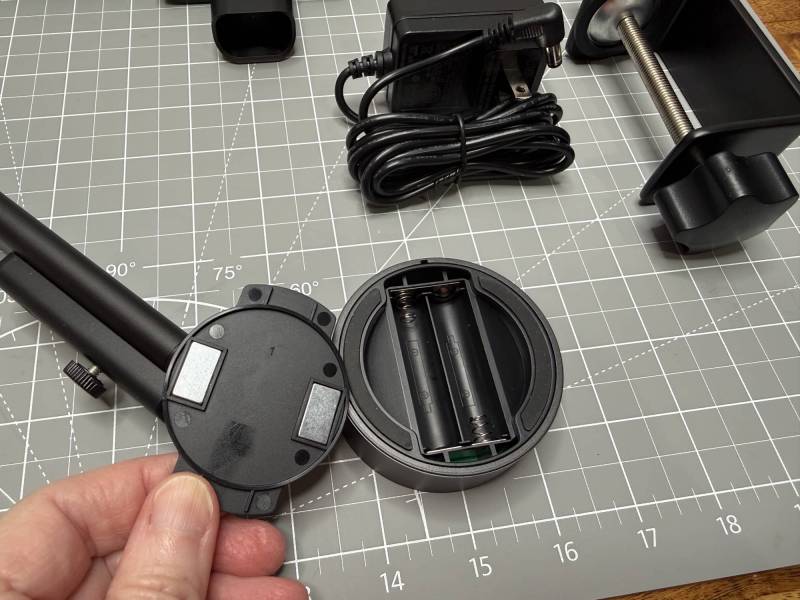 Quntis 3-Stage Foldable Desk Lamp Review: Big, Bright, and Built to Bend 8 Quntis 3-Stage Foldable Desk Lamp